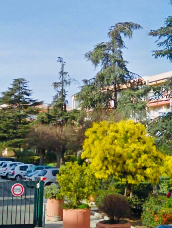 T3 Spacieux Et Lumineux A 5Min Du Port De Sanary - Fleur De Mai Apartment Екстериор снимка